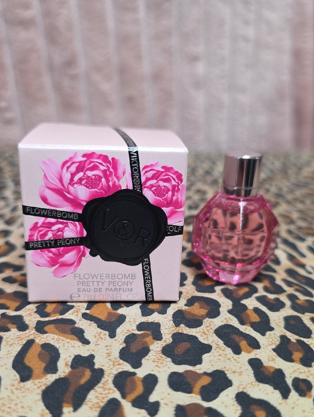 Viktor & Rolf Pretty Peony Mini Perfume